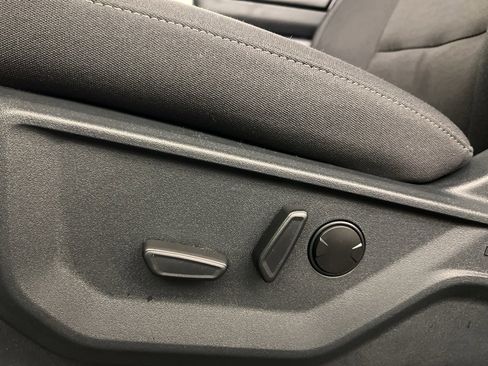 New 2025 Ford F150 XLT w/ Equipment Group 302A MID image 28