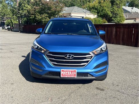 Used 2016 Hyundai Tucson SE FWD image 2
