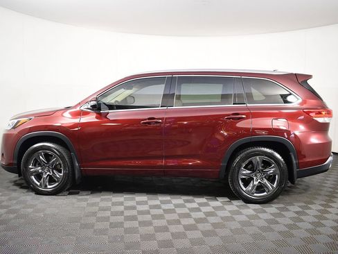 Used 2017 Toyota Highlander Limited image 13