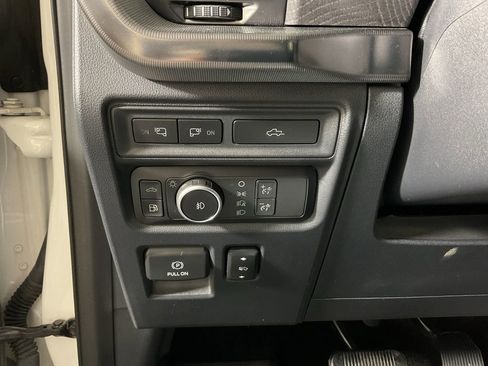 Used 2021 Ford F150 Platinum w/ Equipment Group 701A High image 28