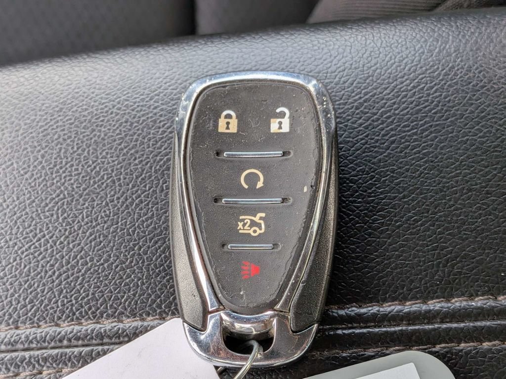 Used 2025 Chevrolet Malibu LT FWD image 31
