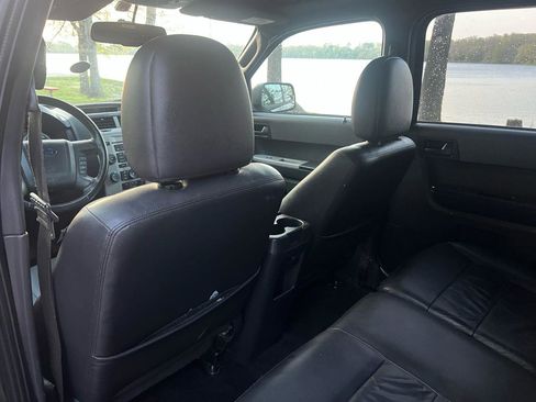 Used 2012 Ford Escape XLT FWD image 9