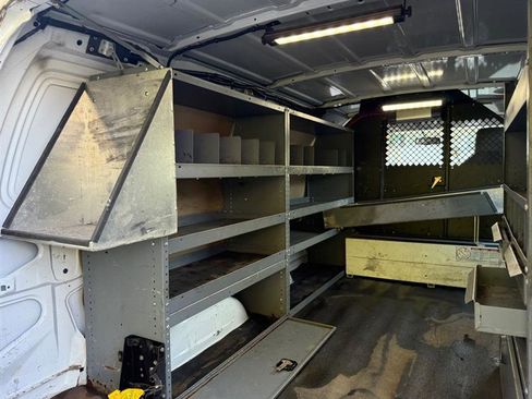 Used 2014 Ford E-150 and Econoline 150 w/ Power Group image 26