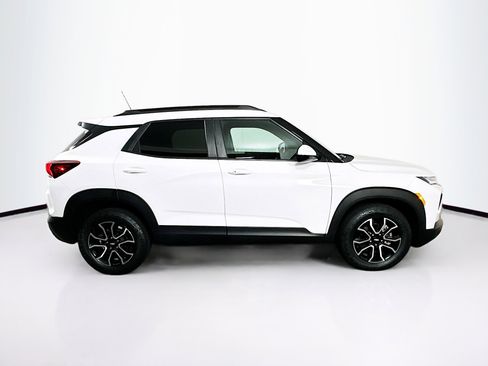 Used 2023 Chevrolet TrailBlazer ACTIV image 10