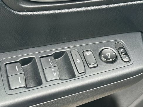 Used 2024 Honda CR-V Sport image 13