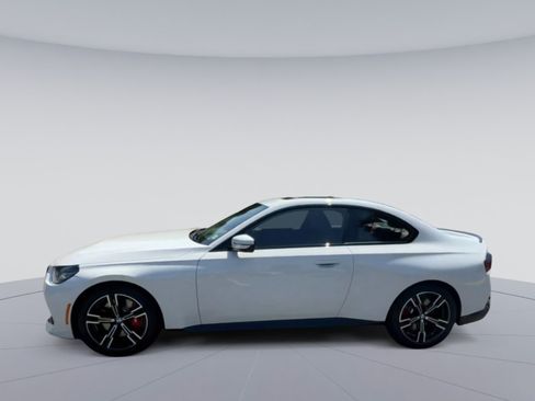 Used 2024 BMW 230i Coupe w/ Premium Package RWD image 6