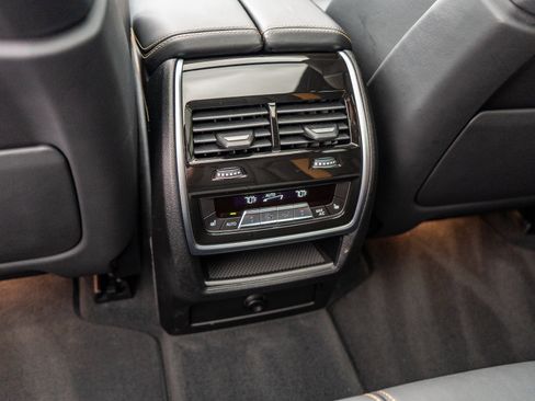 Used 2021 BMW X5 M w/ Competition Package AWD/4WD image 42