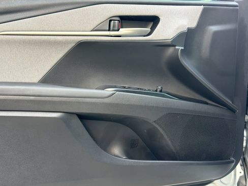 Used 2025 Toyota Camry LE w/ Convenience Package FWD image 14