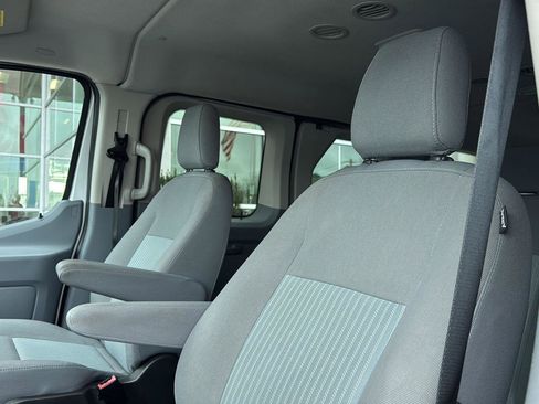 Used 2019 Ford Transit 350 XLT image 20