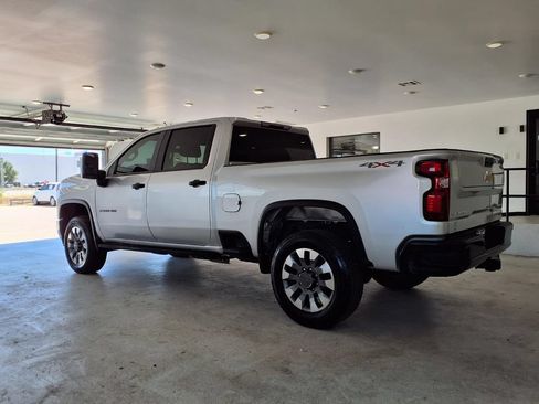 Used 2022 Chevrolet Silverado 2500 Custom w/ Custom Value Package AWD/4WD image 20