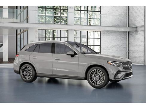 New 2026 Mercedes-Benz GLC 300 4MATIC image 14