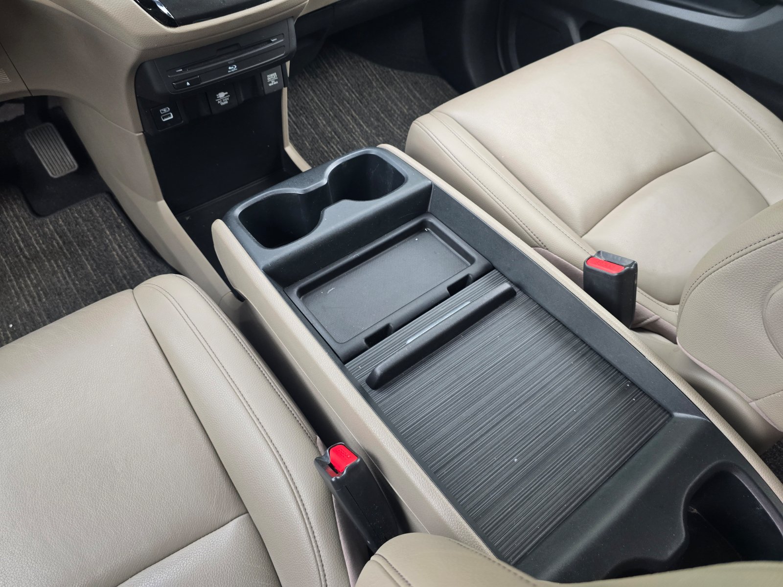 Used 2023 Honda Odyssey Touring image 17