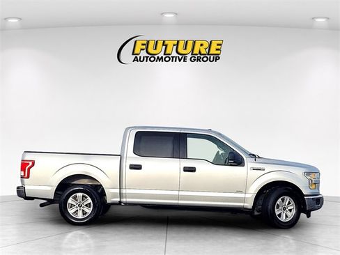 Used 2015 Ford F150 XLT w/ Equipment Group 301A Mid image 3