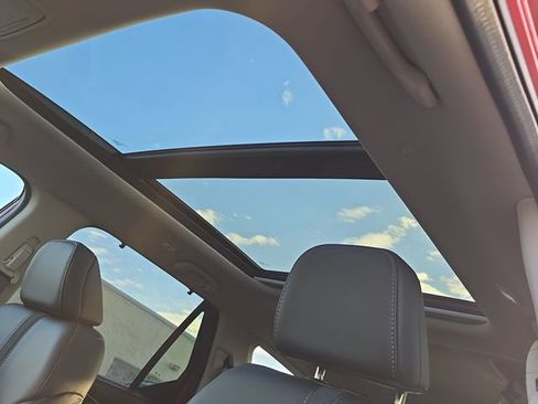 New 2025 Honda Pilot Touring image 29