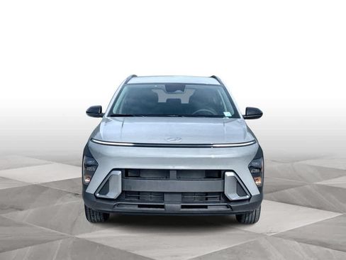 New 2027 Hyundai Kona SEL Sport FWD image 3