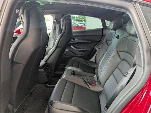 Used 2021 Porsche Taycan 4S image 8