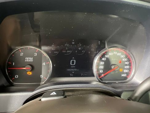 Used 2015 GMC Sierra 2500 Denali w/ Duramax Plus Package AWD/4WD image 23