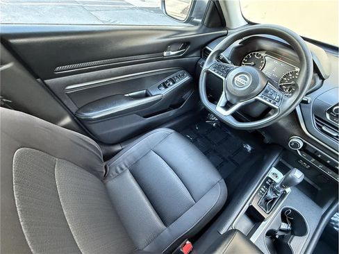 Used 2020 Nissan Altima 2.5 S image 8