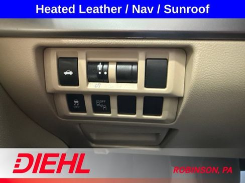 Used 2015 Subaru Legacy 2.5i Limited AWD/4WD image 22