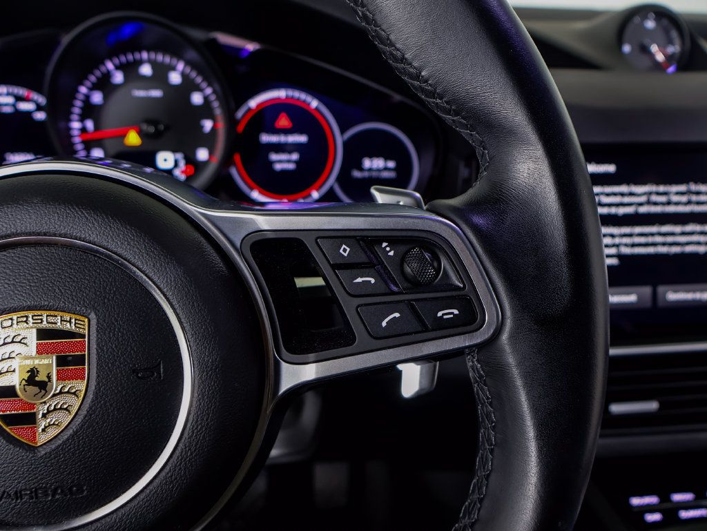 Certified 2023 Porsche Cayenne Platinum Edition AWD/4WD image 22
