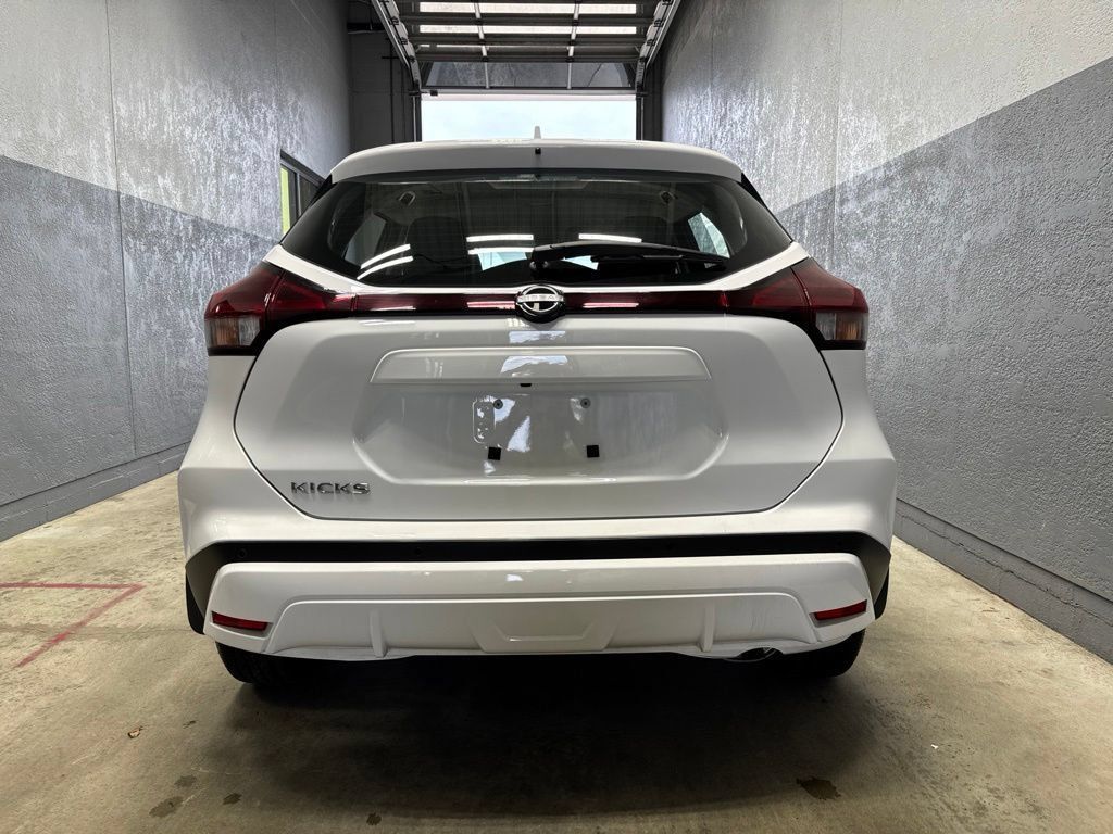 Used 2025 Nissan Kicks Play S FWD image 20