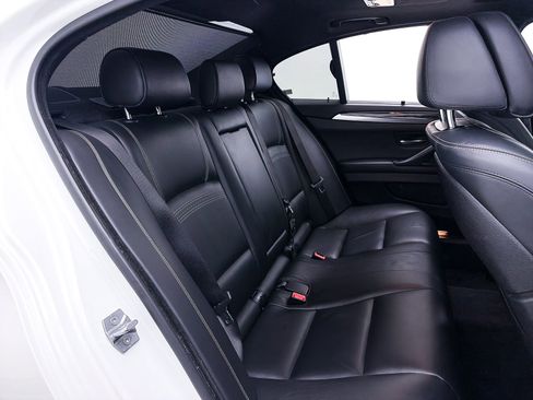 Used 2016 BMW 550i Sedan RWD image 40