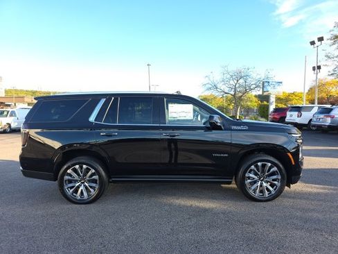 New 2026 Chevrolet Tahoe High Country image 3
