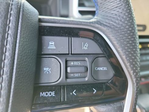 Used 2023 Toyota Tundra Platinum AWD/4WD image 24