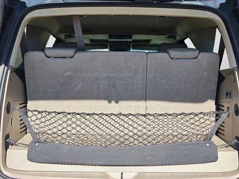 Used 2018 GMC Yukon SLT w/ Open Road Package image 18