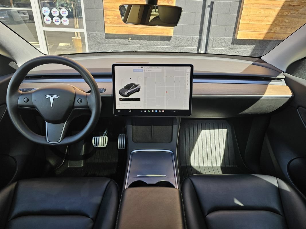 Used 2022 Tesla Model Y Performance AWD/4WD image 22