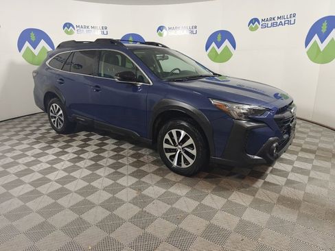 Used 2024 Subaru Outback Premium image 1
