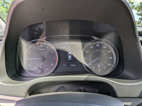 Used 2018 Hyundai Elantra SEL FWD image 31