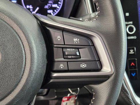 Certified 2025 Subaru Outback Premium AWD/4WD image 32