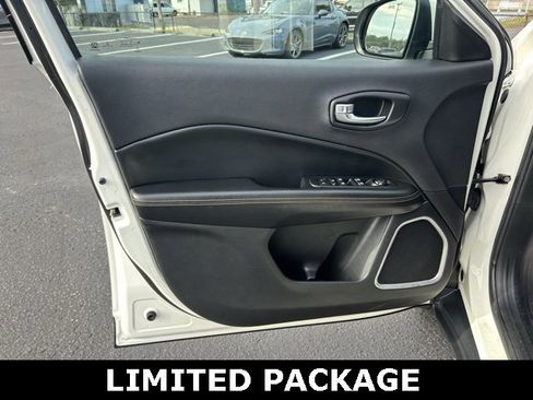Used 2019 Jeep Compass Limited image 12