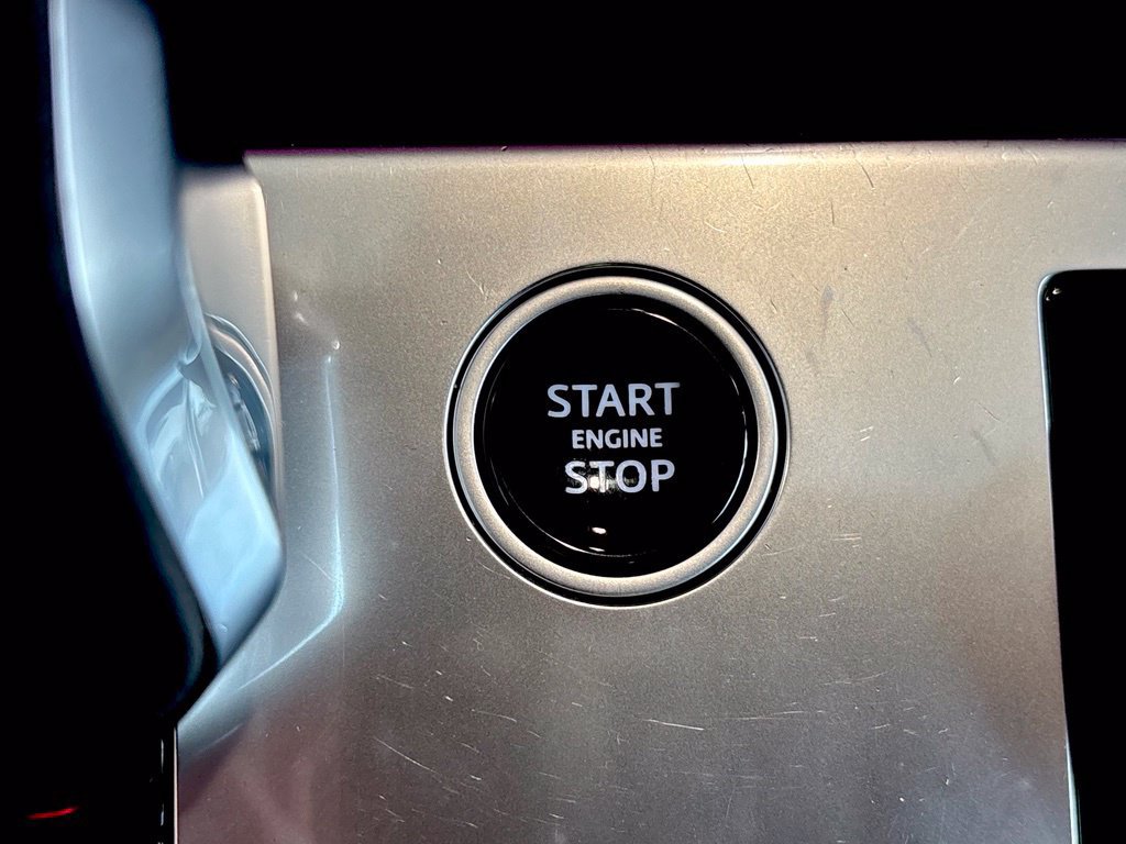 Used 2023 Land Rover Range Rover SE AWD/4WD image 20