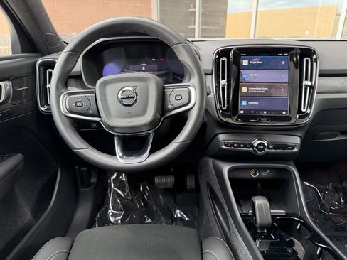 Used 2024 Volvo C40 P8 Recharge Ultimate w/ Protection Package Premier image 16