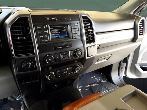 Used 2019 Ford F250 XLT image 21