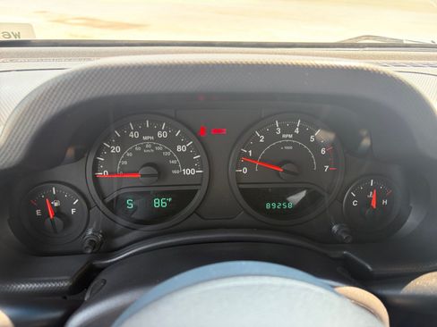 Used 2008 Jeep Wrangler X AWD/4WD image 14