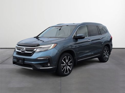 Used 2021 Honda Pilot Touring image 2