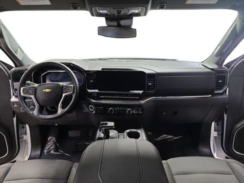 Used 2023 Chevrolet Silverado 1500 LT w/ Safety Package AWD/4WD image 13