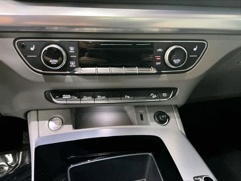 Certified 2024 Audi Q5 2.0T Premium Plus w/ Premium Plus Package image 35