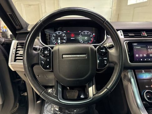 Used 2018 Land Rover Range Rover Sport SE AWD/4WD image 11