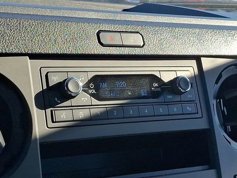 Used 2023 Ford F650 2WD Regular Cab Super Duty image 15