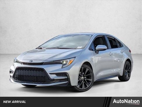 Used 2024 Toyota Corolla SE image 1