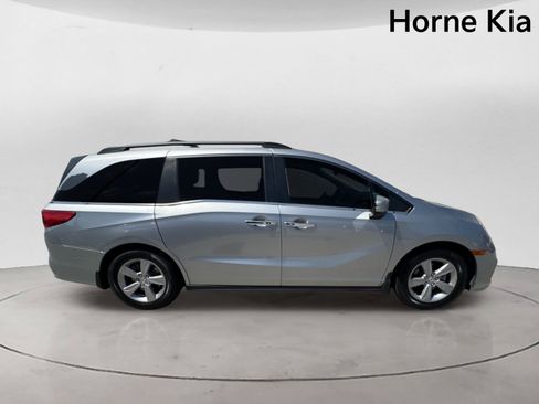 Used 2020 Honda Odyssey EX-L image 3