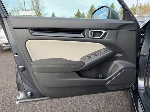 Used 2022 Honda Civic EX image 12