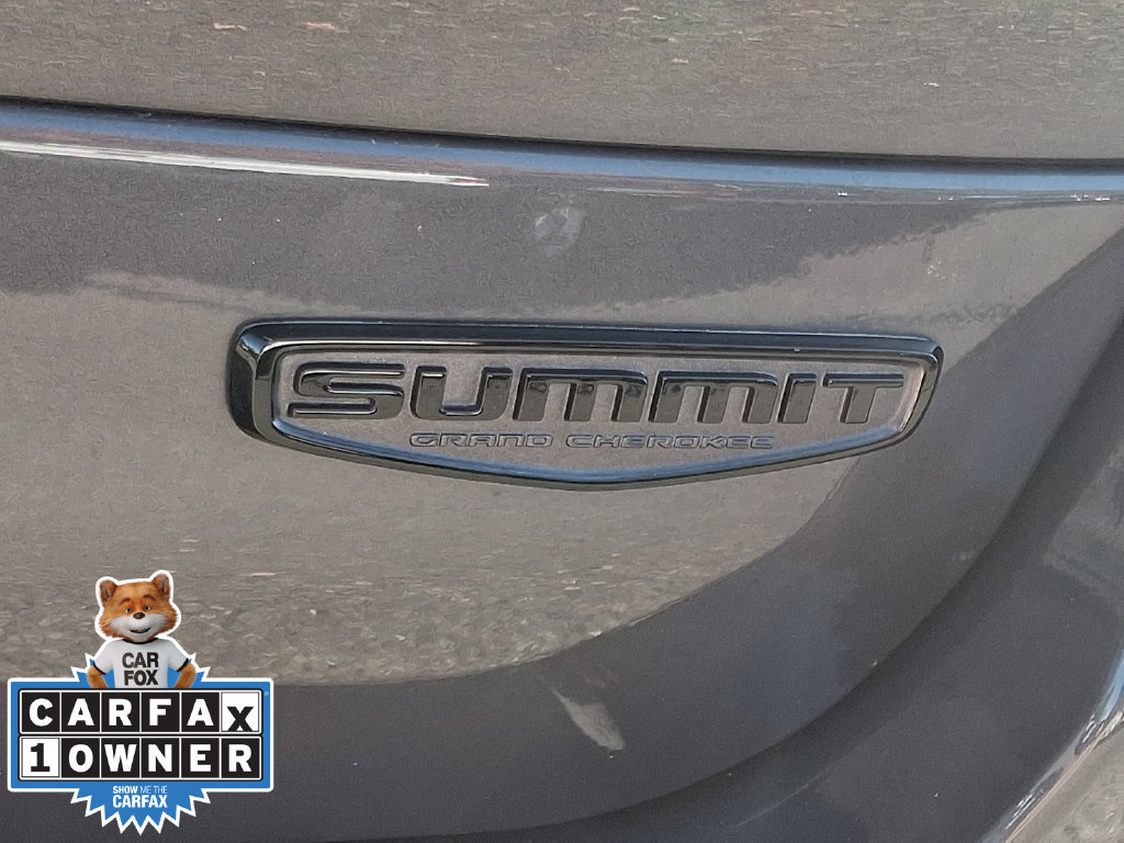 Used 2024 Jeep Grand Cherokee L Summit w/ Advanced Protech Group IV AWD/4WD image 31