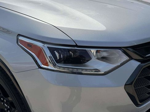 Used 2021 Chevrolet Traverse Premier w/ Redline Edition FWD image 11