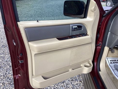 Used 2012 Ford Expedition EL XLT image 15
