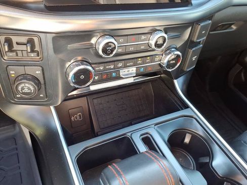 Used 2025 Ford F150 Raptor AWD/4WD image 32